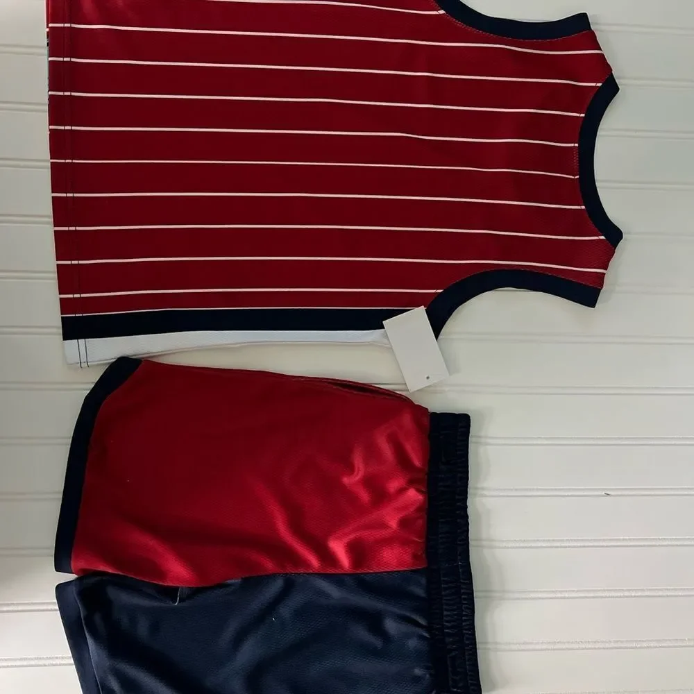 Marvel's Captain America Tank and Short Set Boys-‎ Size 5/6